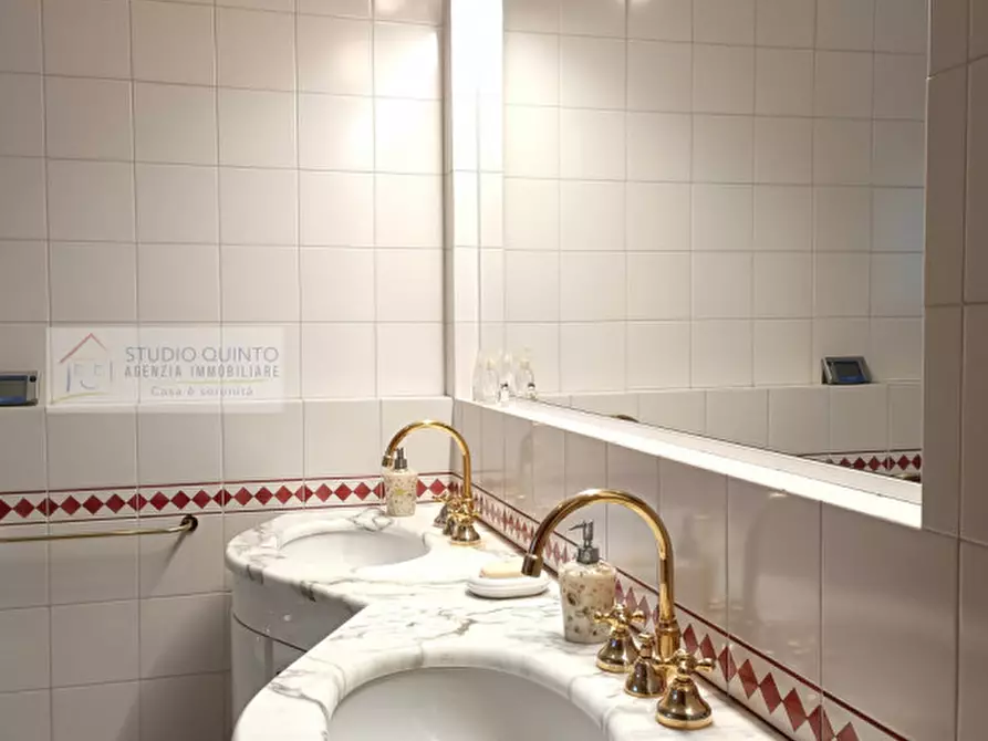 Immagine 24 di Villa in vendita  a Quinto Di Treviso