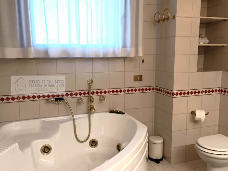 Immagine 25 di Villa in vendita  a Quinto Di Treviso