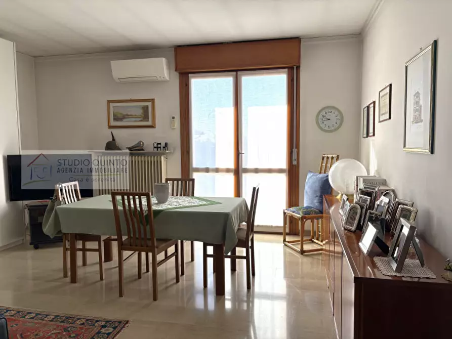 Immagine 1 di Appartamento in vendita  a Quinto Di Treviso