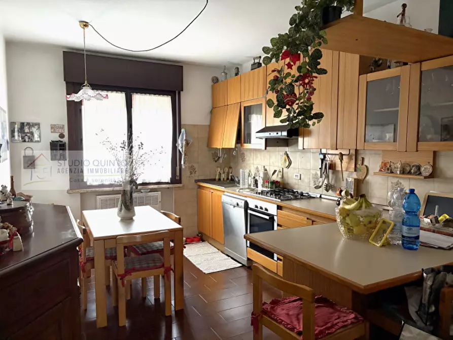 Immagine 5 di Appartamento in vendita  a Quinto Di Treviso