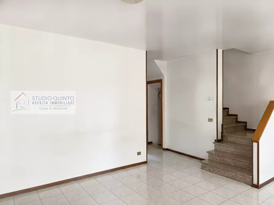 Immagine 2 di Villetta a schiera in vendita  a Quinto Di Treviso