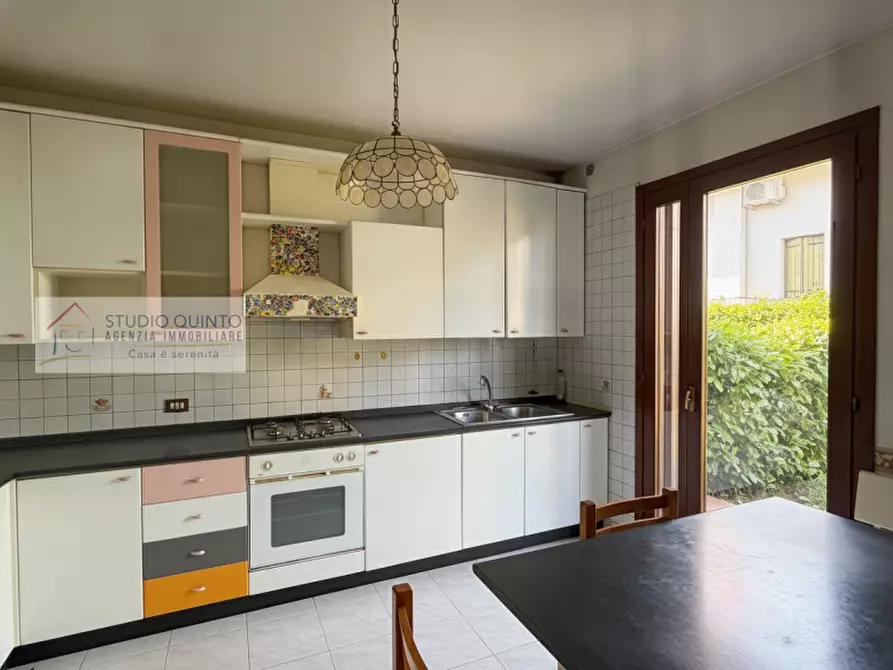Immagine 9 di Villetta a schiera in vendita  a Quinto Di Treviso