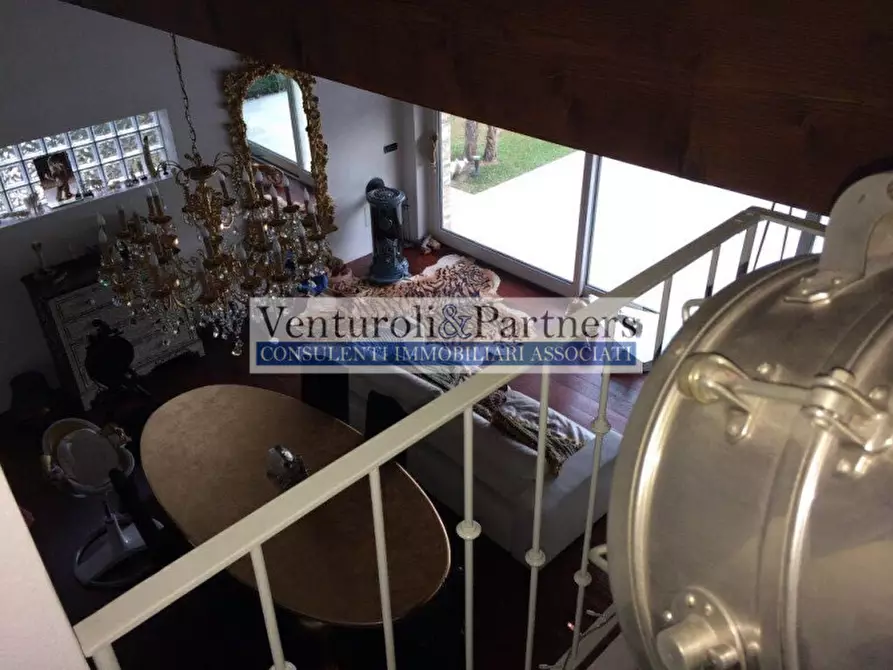 Immagine 10 di Villa in vendita  in via Barcuzzi a Lonato del Garda