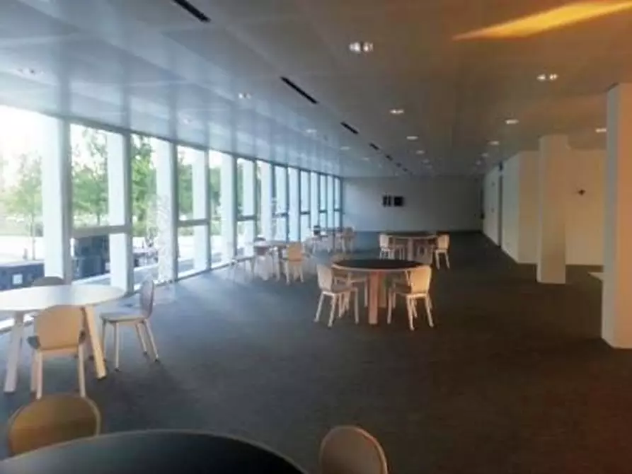 Immagine 22 di Ufficio in affitto  in VIA MONDADORI a Segrate