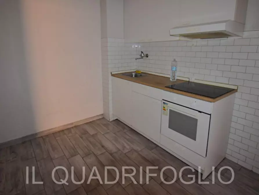 Immagine 5 di Appartamento in vendita  a Cesena