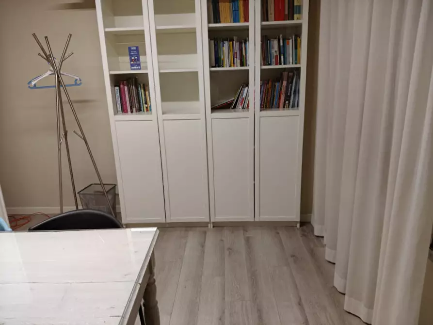 Immagine 9 di Ufficio in affitto  in Via Alessandro Volta a Castelfranco Veneto