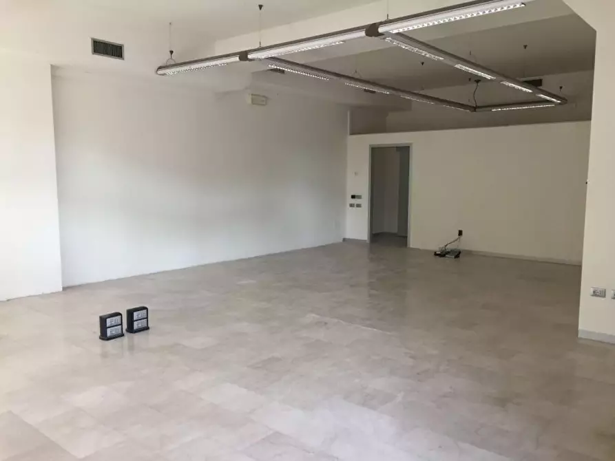 Immagine 7 di Negozio in vendita  in Via Pastore a Vigonza