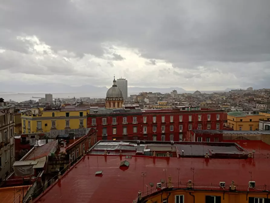 Immagine 15 di Appartamento in affitto  in Largo Tarsia a Napoli