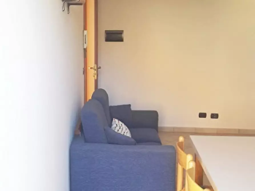 Immagine 3 di Appartamento in affitto  in Via Vittorio Emanuele a La Morra