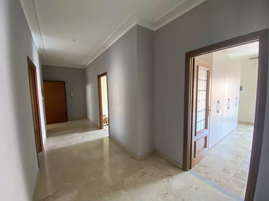 Immagine 2 di Appartamento in affitto  in Via Vittorio Alfieri a Alba