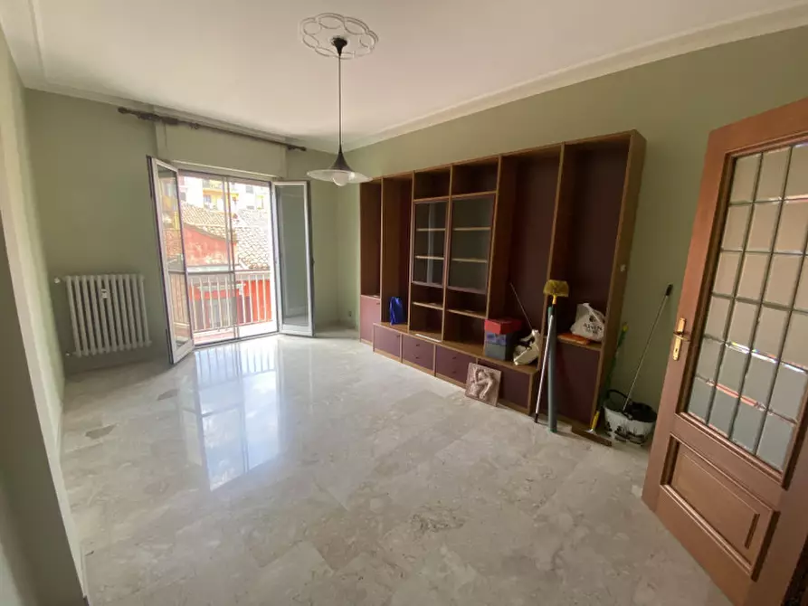 Immagine 6 di Appartamento in affitto  in Via Vittorio Alfieri a Alba