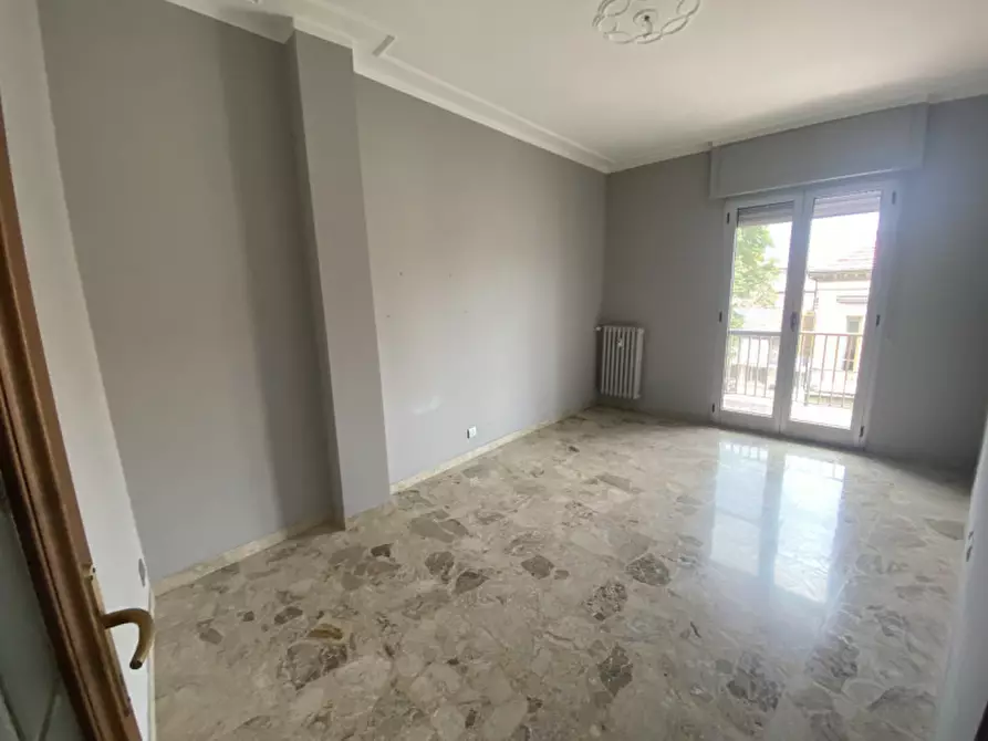 Immagine 8 di Appartamento in affitto  in Via Vittorio Alfieri a Alba