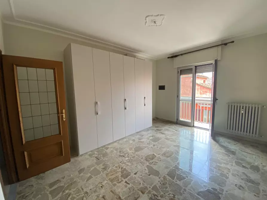 Immagine 11 di Appartamento in affitto  in Via Vittorio Alfieri a Alba