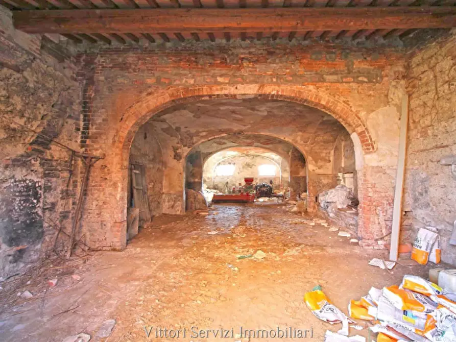 Immagine 6 di Rustico / casale in vendita  in via del progresso a Sinalunga