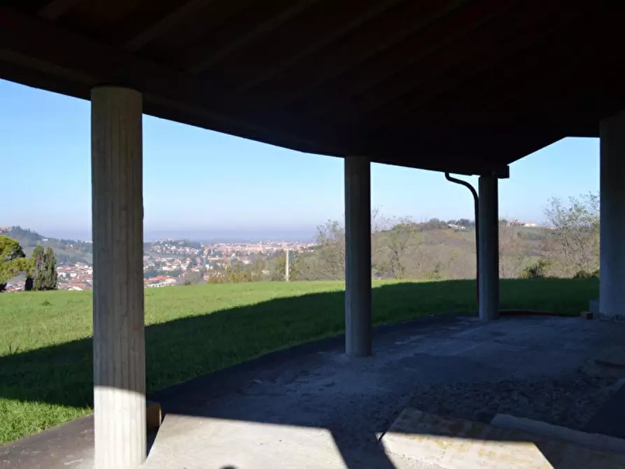 Immagine 4 di Villa in vendita  a Cesena