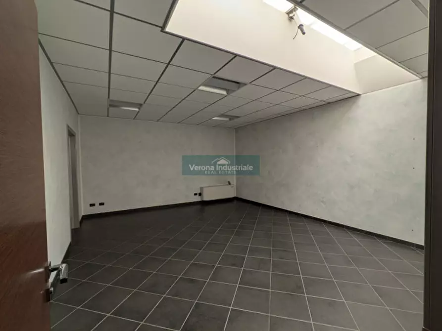 Immagine 3 di Ufficio in vendita  in Via piemonte 13 a Sona