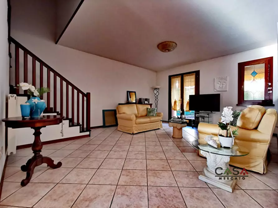 Immagine 1 di Villetta a schiera in vendita  in Via del Monè a Cordenons