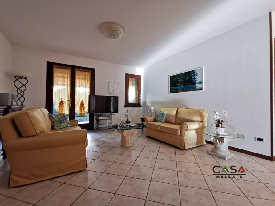 Immagine 3 di Villetta a schiera in vendita  in Via del Monè a Cordenons