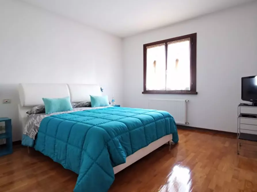 Immagine 15 di Villetta a schiera in vendita  in Via del Monè a Cordenons