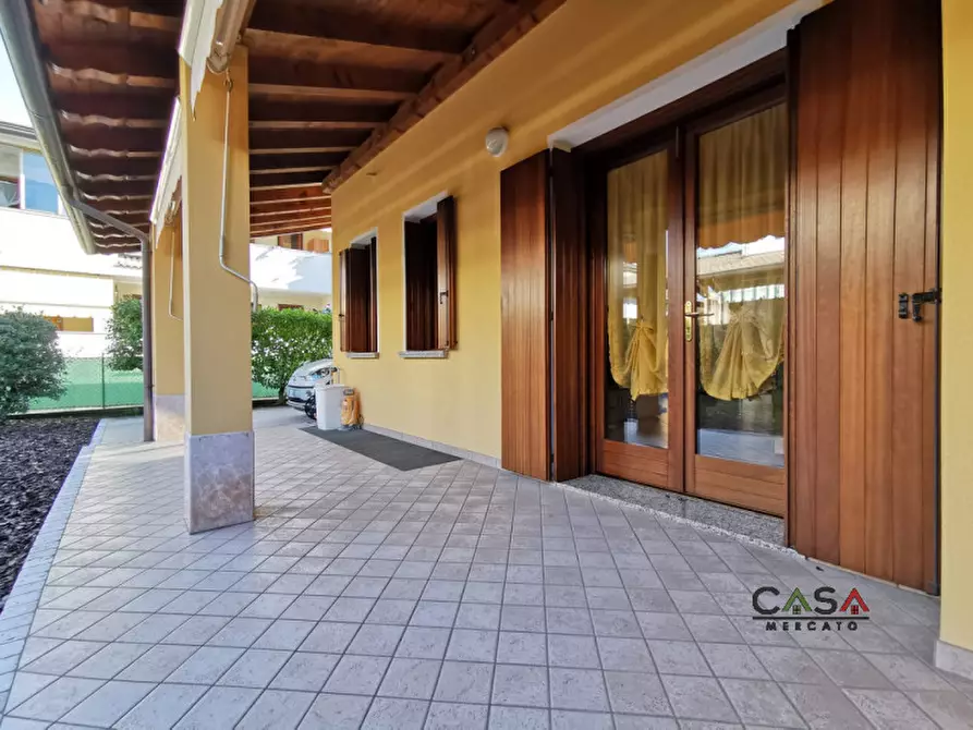 Immagine 20 di Villetta a schiera in vendita  in Via del Monè a Cordenons