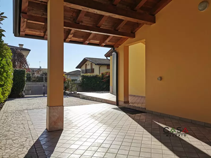 Immagine 22 di Villetta a schiera in vendita  in Via del Monè a Cordenons