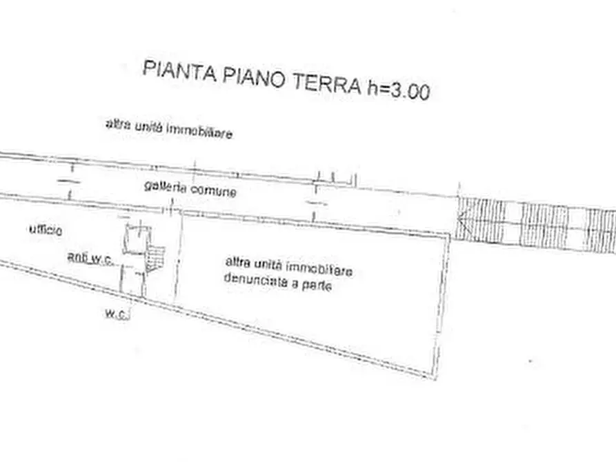 Immagine 3 di Ufficio in vendita  a Schio