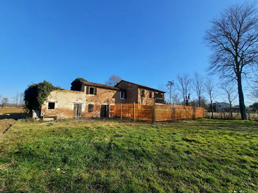 Immagine 8 di Rustico / casale in vendita  in PESEGGIA a Scorzè