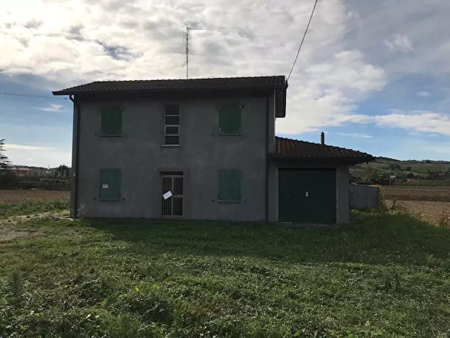 Immagine 4 di Casa indipendente in vendita  a Santarcangelo Di Romagna