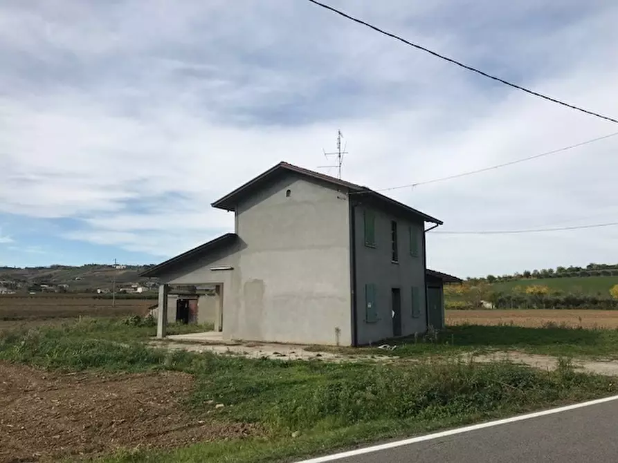 Immagine 5 di Casa indipendente in vendita  a Santarcangelo Di Romagna