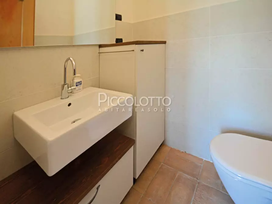 Immagine 13 di Appartamento in affitto  in Via Foresto Nuovo a Asolo