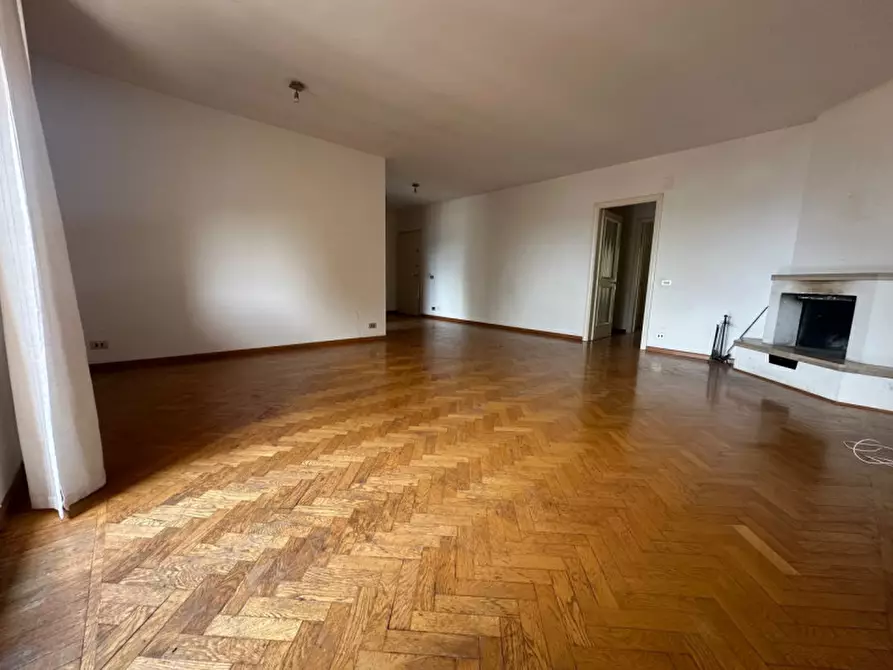 Immagine 6 di Appartamento in vendita  in Via Beatrice a Perugia