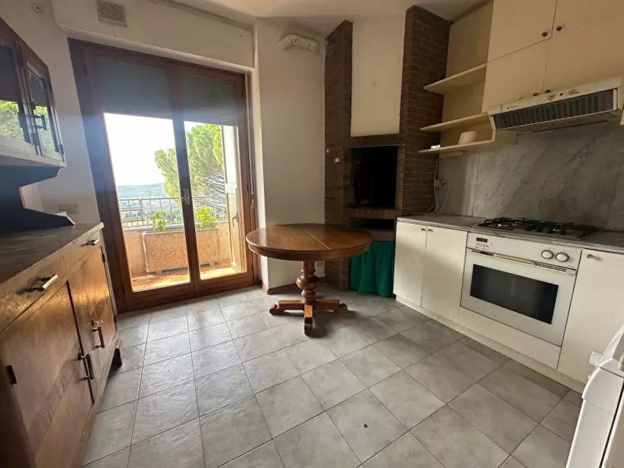 Immagine 10 di Appartamento in vendita  in Via Beatrice a Perugia