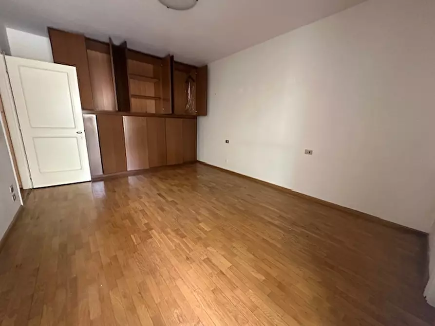 Immagine 26 di Appartamento in vendita  in Via Beatrice a Perugia