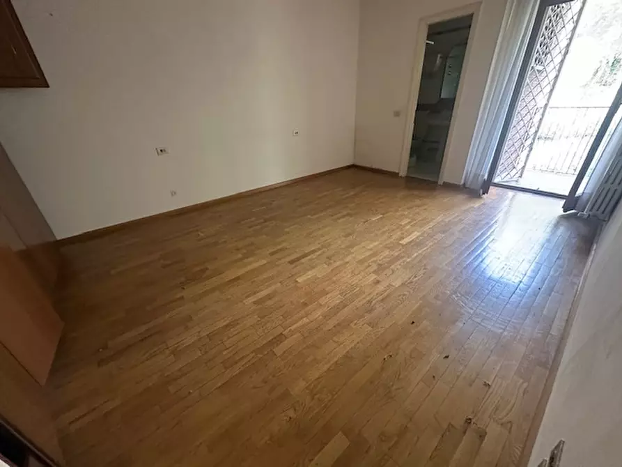 Immagine 27 di Appartamento in vendita  in Via Beatrice a Perugia