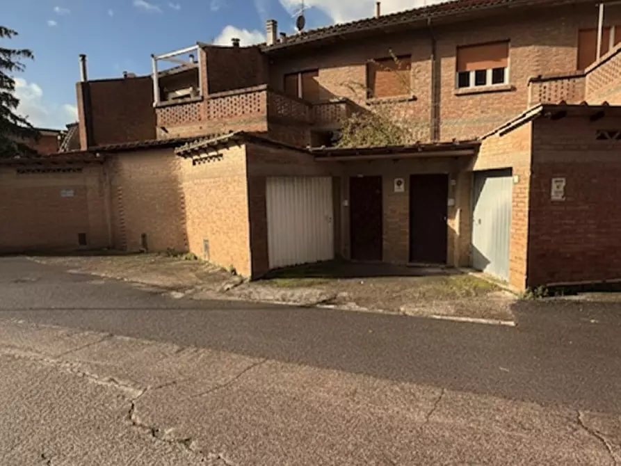 Immagine 2 di Villetta a schiera in vendita  in Via Beatrice a Perugia