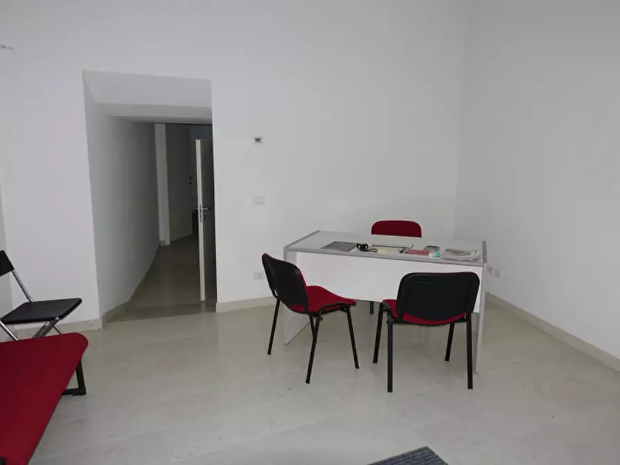 Immagine 3 di Ufficio in vendita  in Mezzolombardo Via Roma a Mezzolombardo