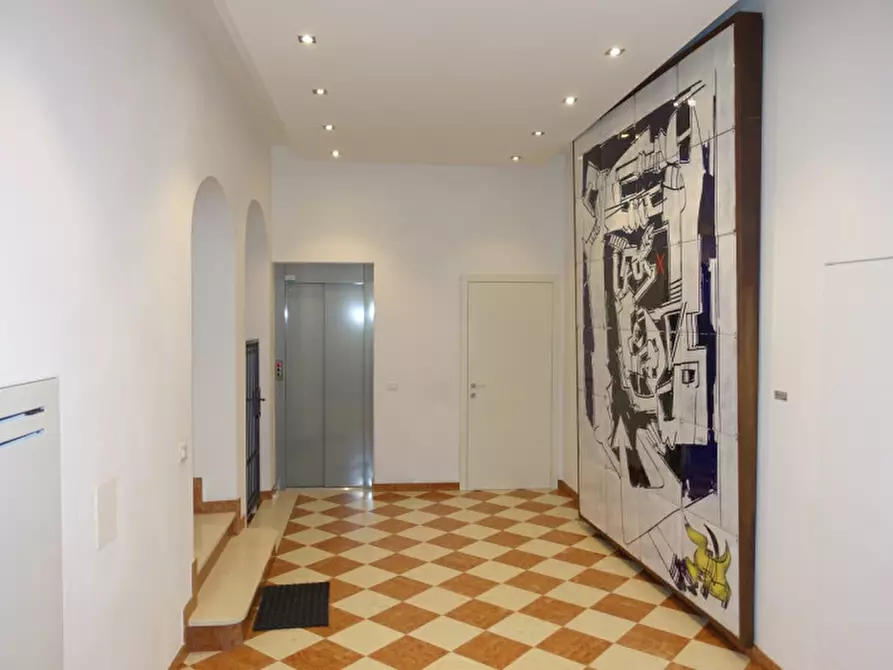 Immagine 11 di Ufficio in vendita  in Mezzolombardo Via Roma a Mezzolombardo