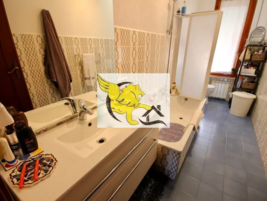 Immagine 8 di Appartamento in affitto  in VIA ISCHIA a Genova