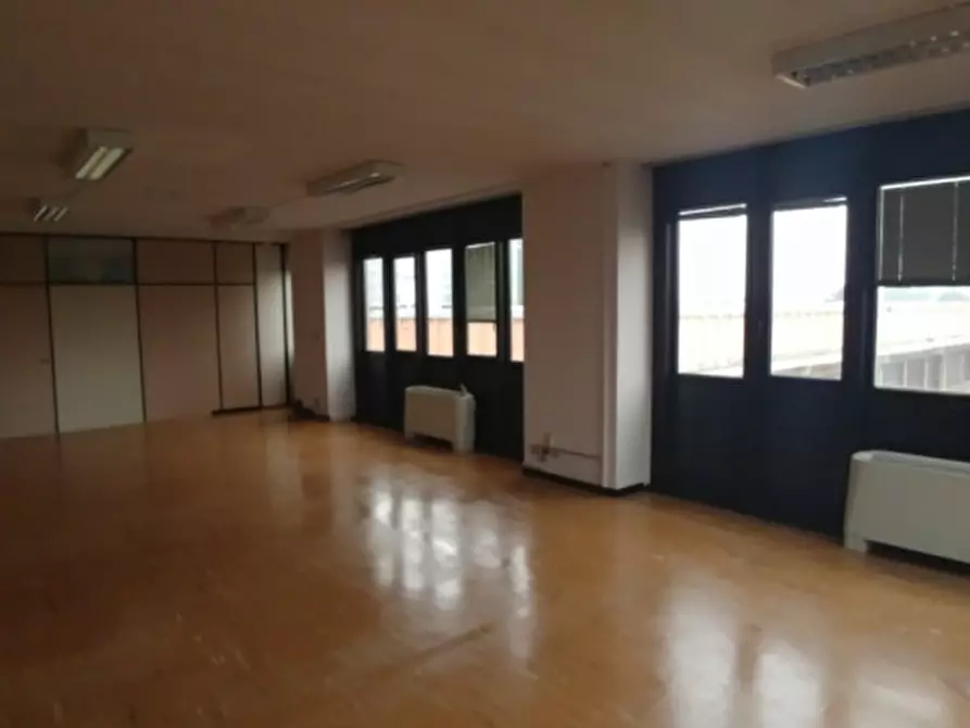 Immagine 10 di Ufficio in affitto  in VIA DI VITTORIO G. a Segrate