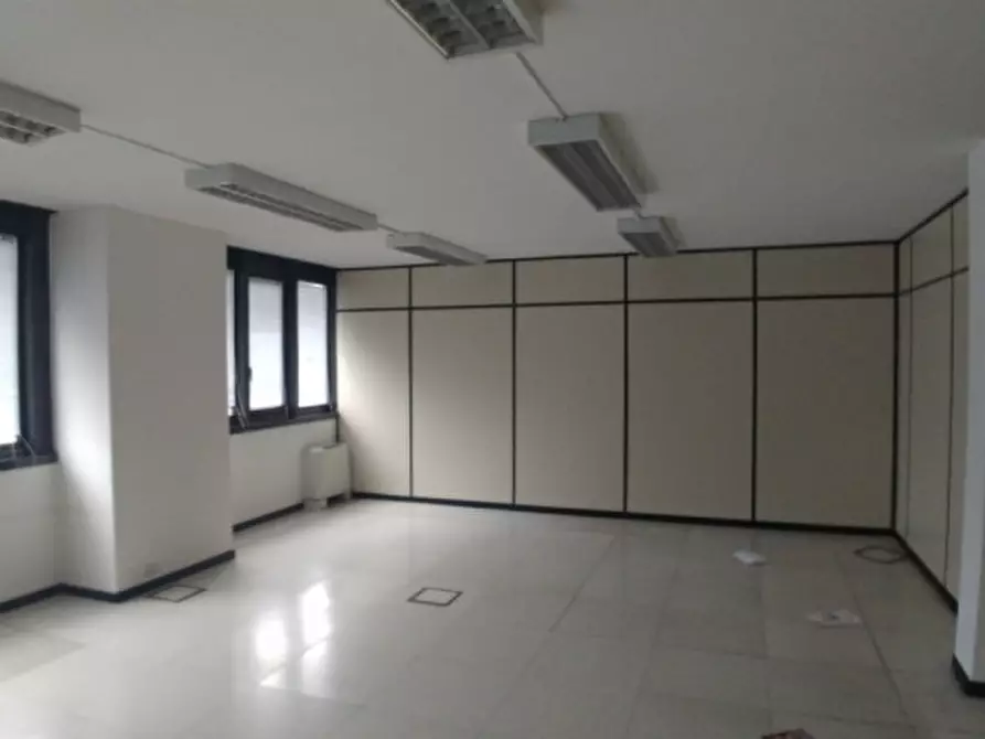 Immagine 6 di Ufficio in affitto  in VIA DI VITTORIO G. a Segrate