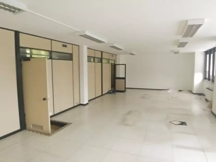 Immagine 21 di Ufficio in affitto  in VIA DI VITTORIO G. a Segrate