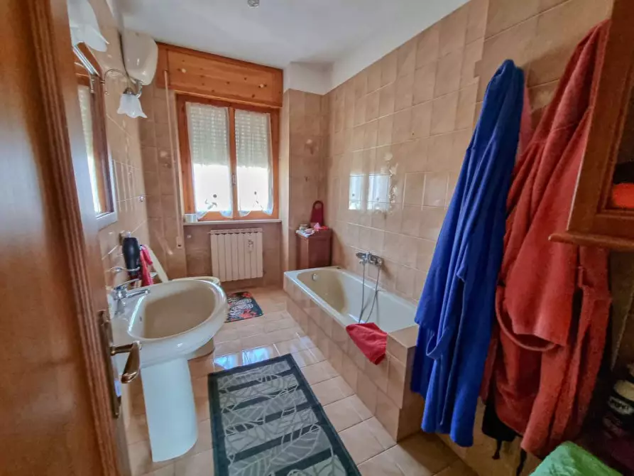 Immagine 17 di Villetta a schiera in vendita  a Sant'angelo In Vado