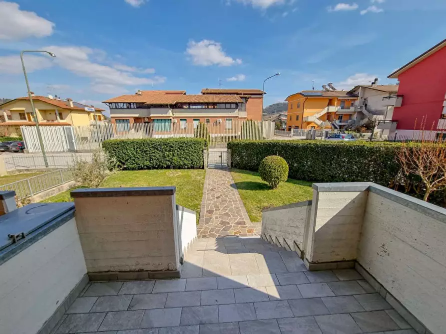 Immagine 24 di Villetta a schiera in vendita  a Sant'angelo In Vado