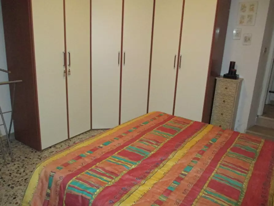 Immagine 10 di Appartamento in vendita  a Ostra