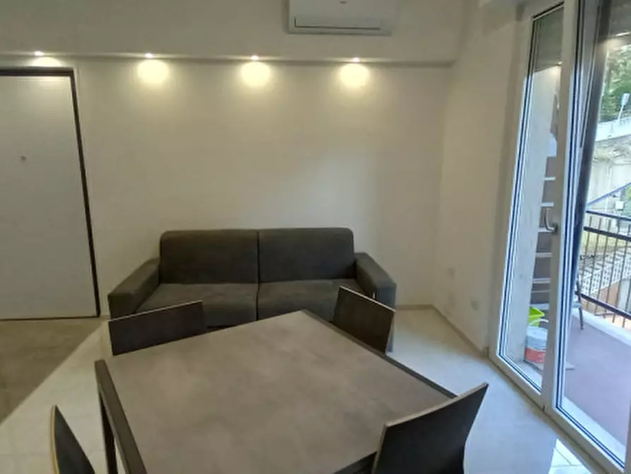 Immagine 5 di Camera in affitto  in Via Dante Alighieri a Perugia