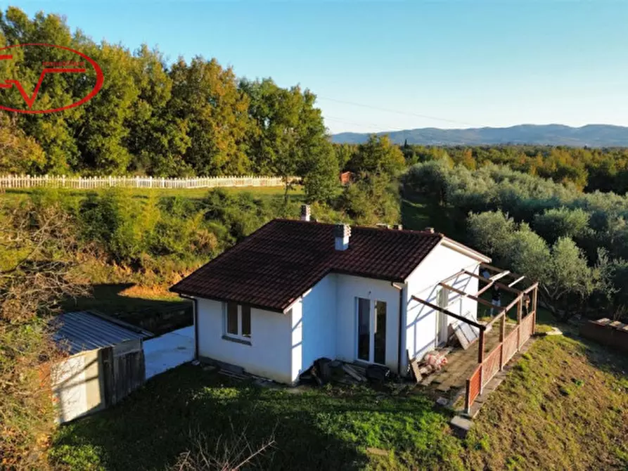 Immagine 17 di Casa indipendente in vendita  in Loc. Baccano a Terranuova Bracciolini