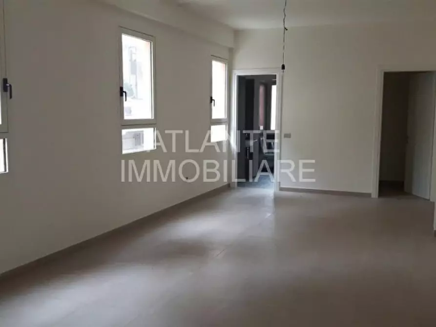 Immagine 6 di Ufficio in affitto  in viale Ariosto a Riccione