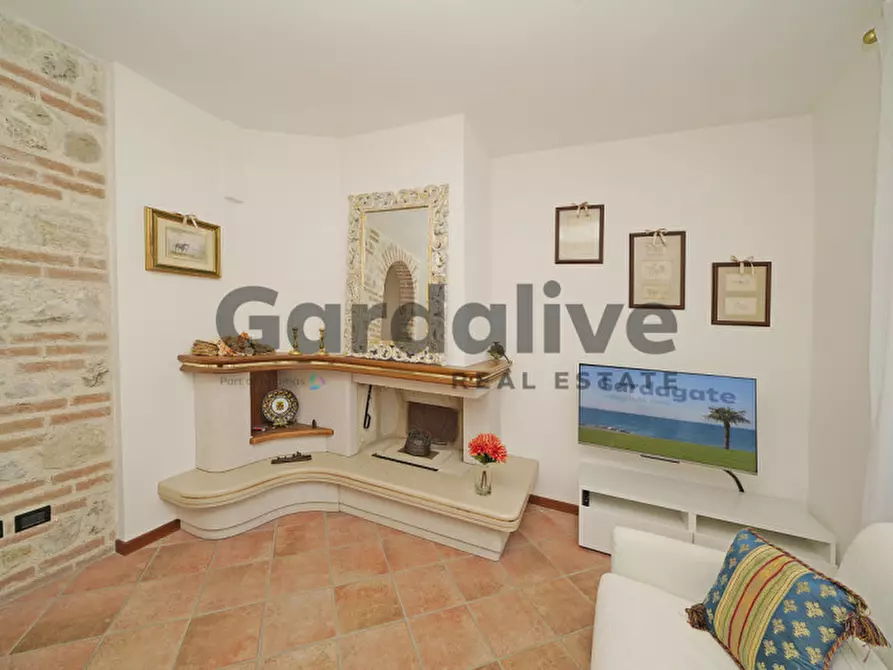 Immagine 10 di Villa in vendita  in Via Verona a Sirmione