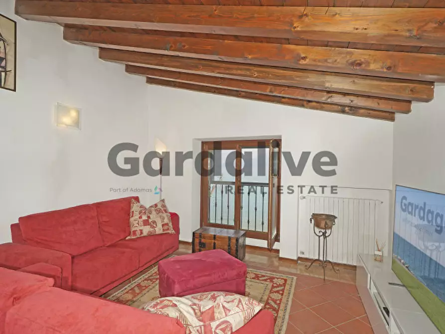 Immagine 19 di Villa in vendita  in Via Verona a Sirmione