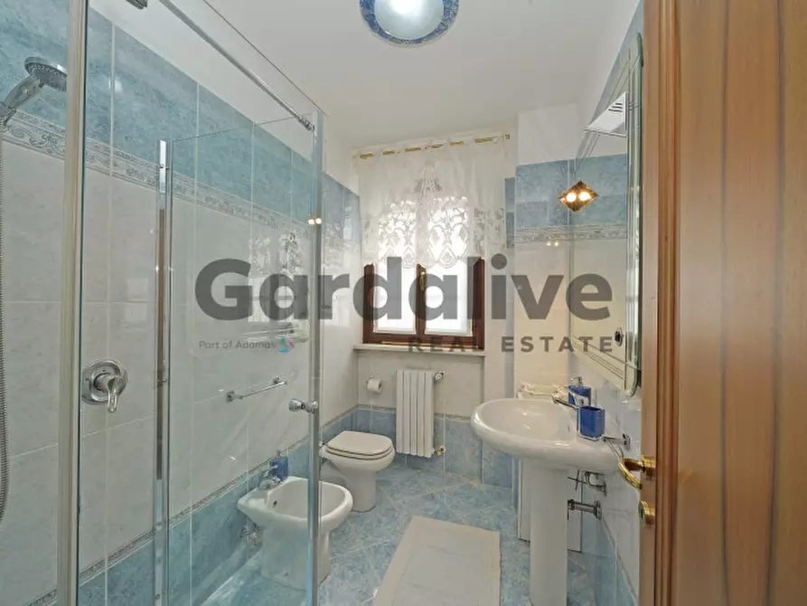 Immagine 23 di Villa in vendita  in Via Verona a Sirmione